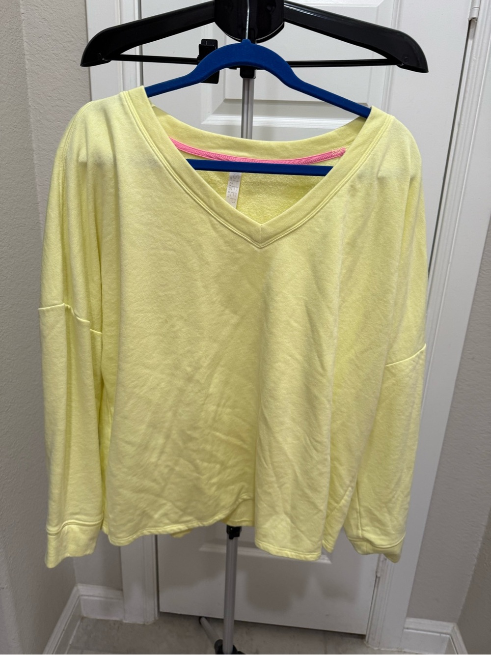 Women's V-Neck Lightweight Pullover Top - Yellow
